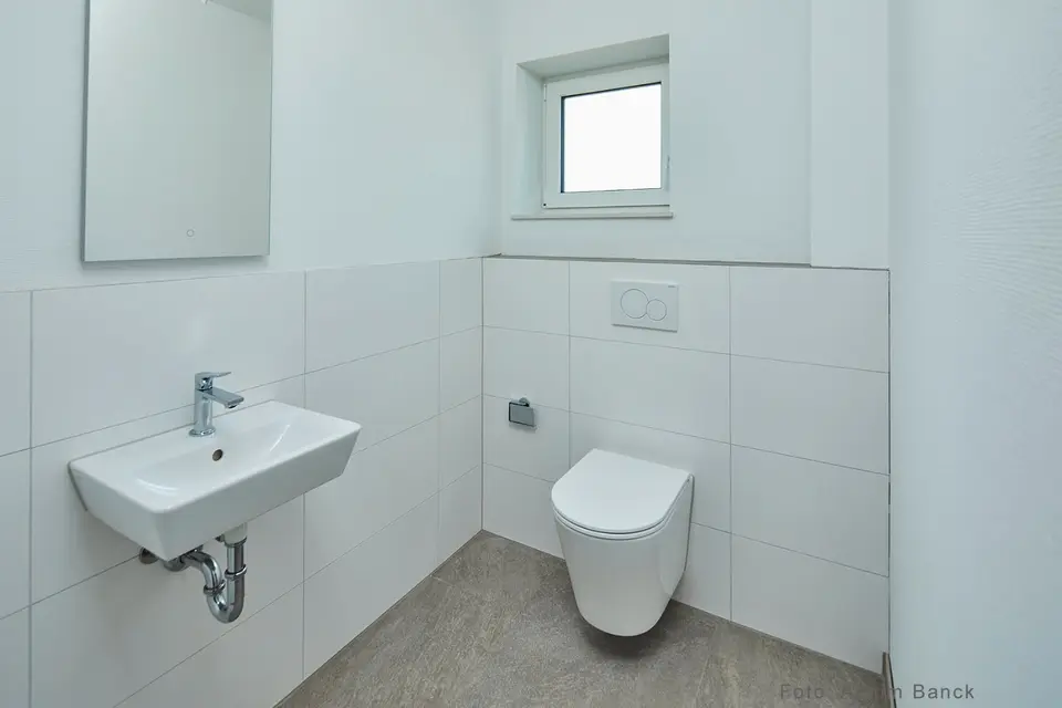 5 Zimmer Wohnung mit 137 m² in Neumünster – Bild 10
