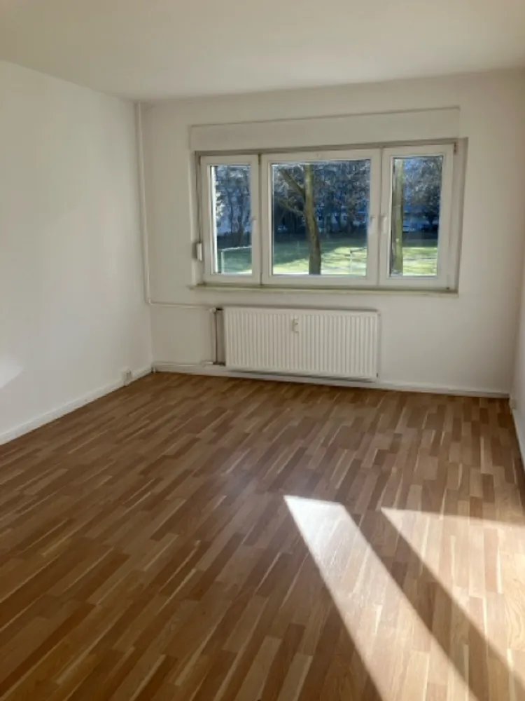 3 Zimmer Wohnung mit 61 m² in Halle (Saale) – Bild 2