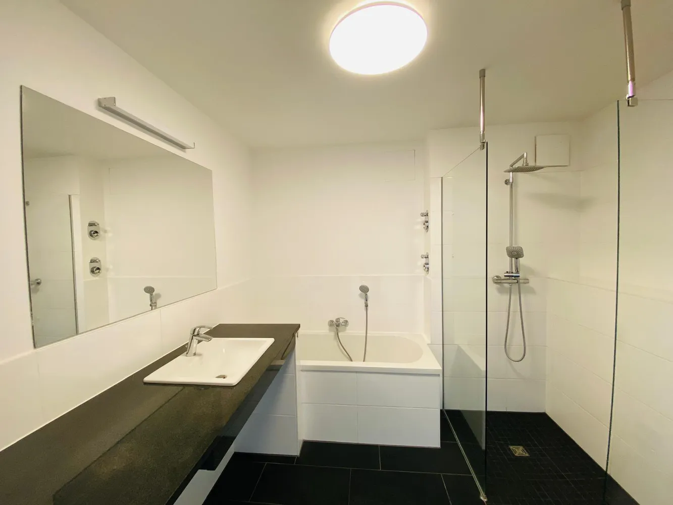 3 Zimmer Wohnung mit 85 m² in Berlin – Bild 6