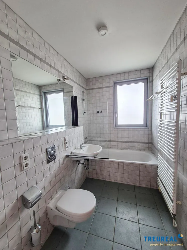 2 Zimmer Wohnung mit 77 m² in Halle (Saale) – Bild 6