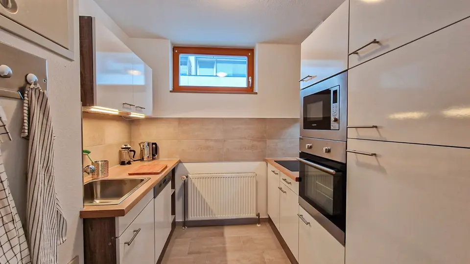 3 Zimmer Wohnung mit 91 m² in Weißenfels – Bild 4