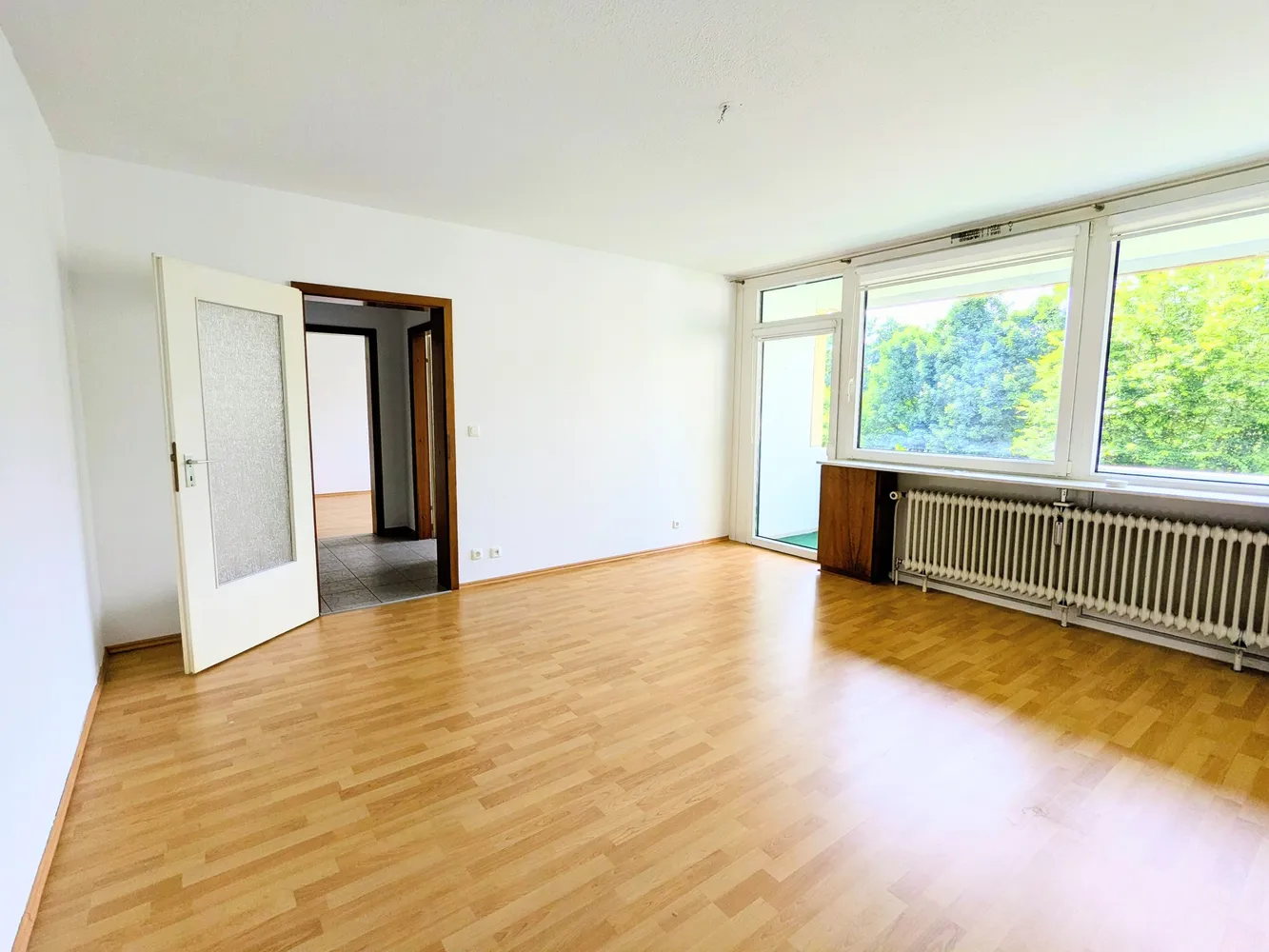 2 room apartment with 58 m² in Hanover – Photo 1