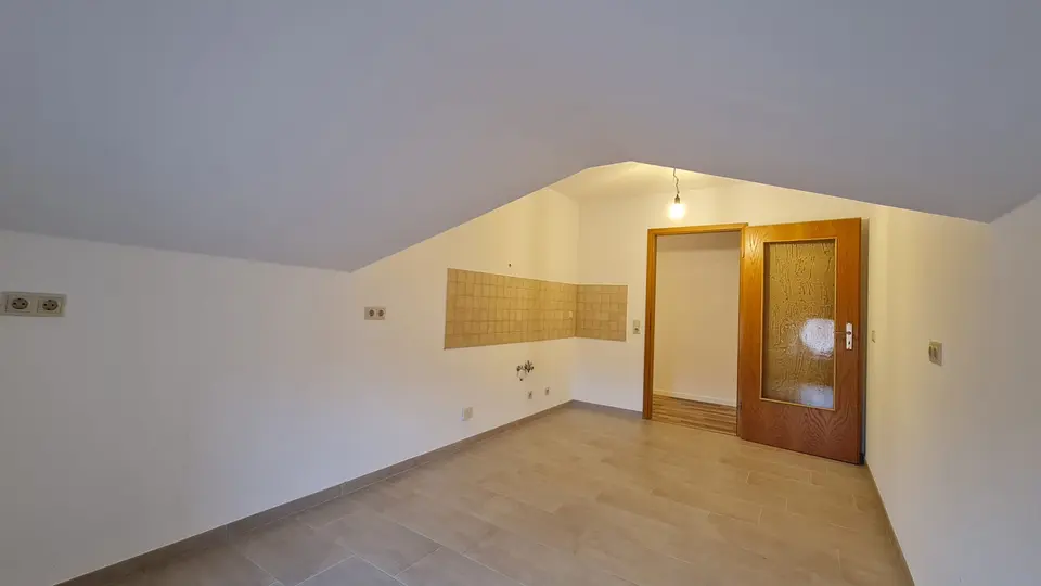 2 Zimmer Wohnung mit 76 m² in Löbau – Bild 5