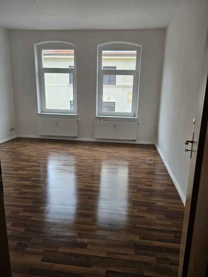 4 Zimmer Wohnung mit 88 m² in Werdau – Bild 1