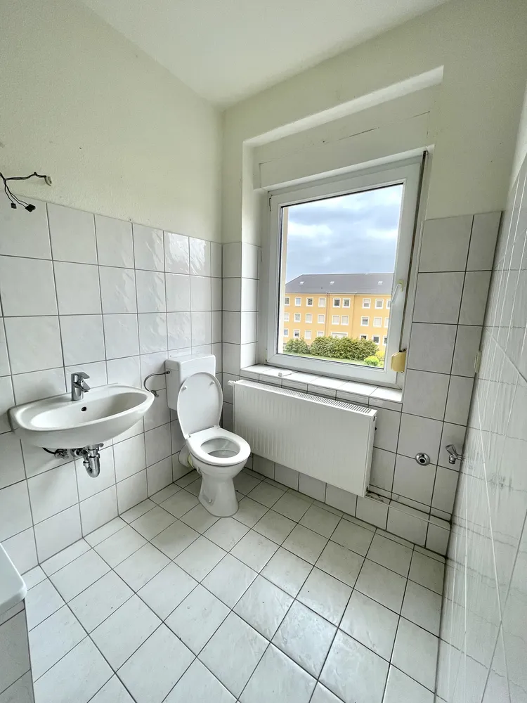 3 Zimmer Wohnung mit 65 m² in Bitterfeld-Wolfen – Bild 8