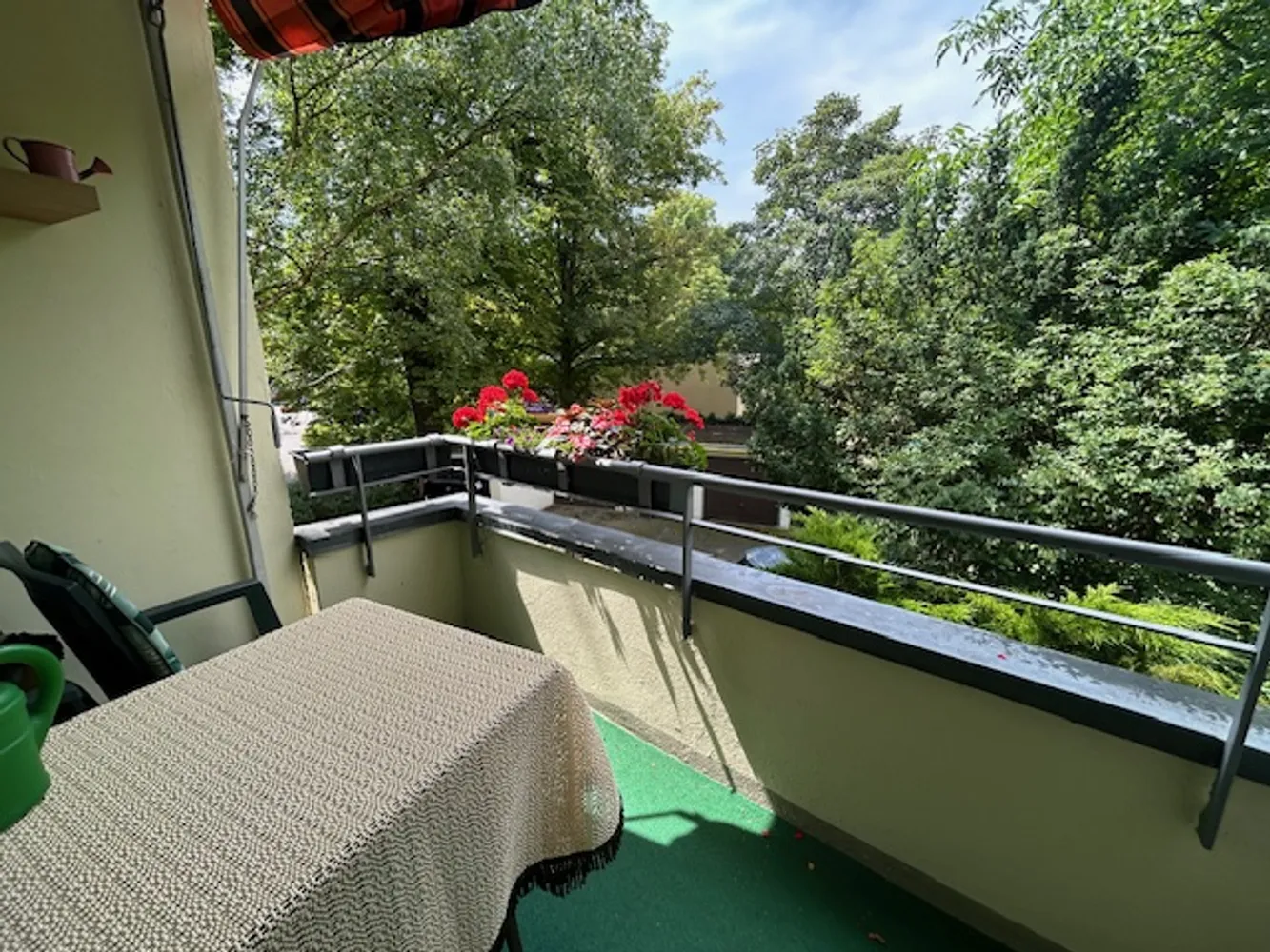 3 room apartment with 80 m² in Berlin – Photo 2