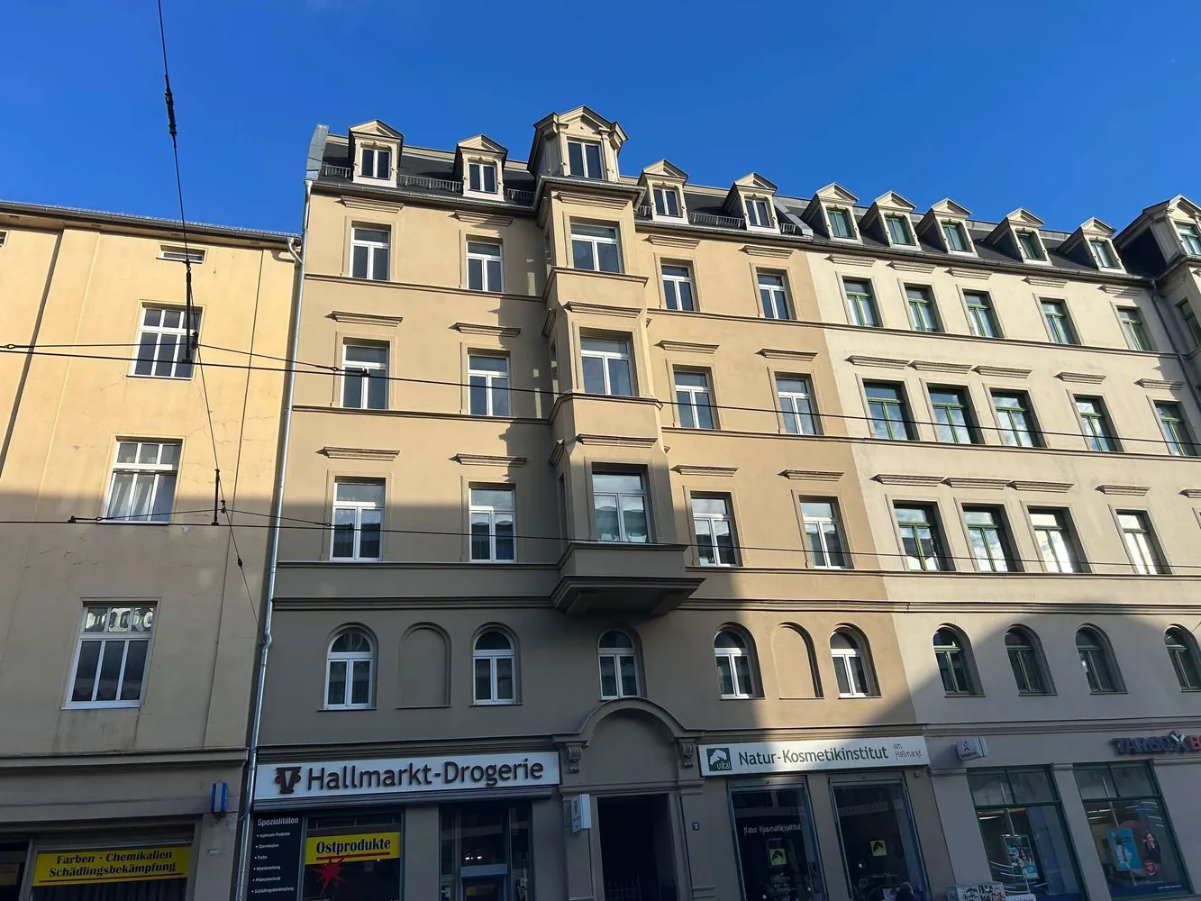 4 Zimmer Wohnung mit 136 m² in Halle (Saale) – Bild 2