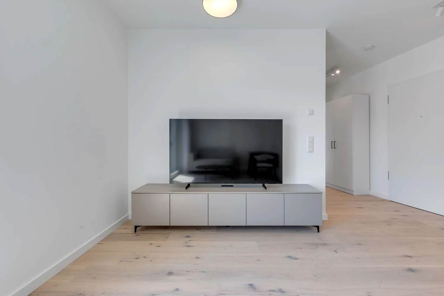 2 Zimmer Wohnung mit 47 m² in Düsseldorf – Bild 3