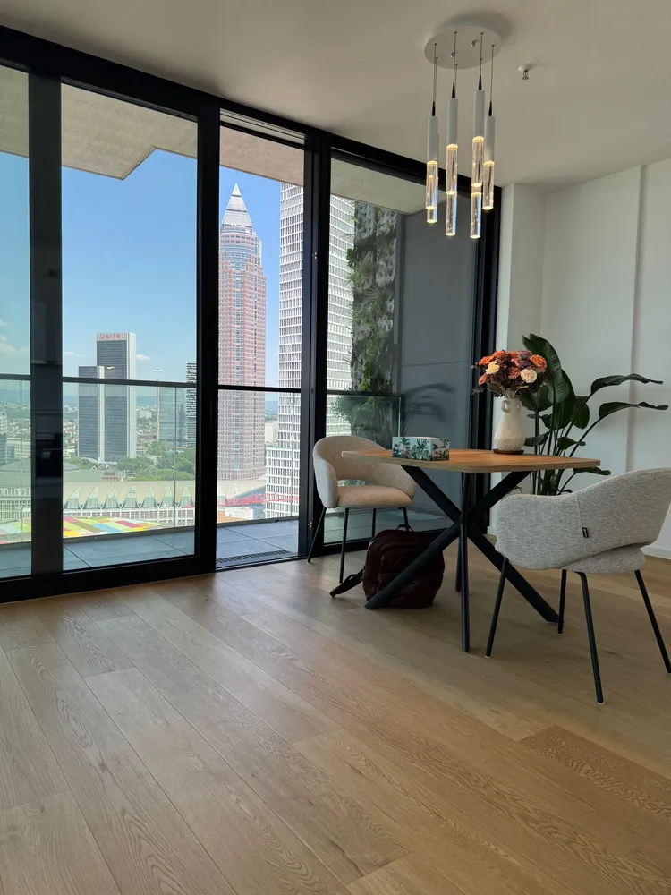 2 Zimmer Wohnung mit 62 m² in Frankfurt am Main – Bild 1