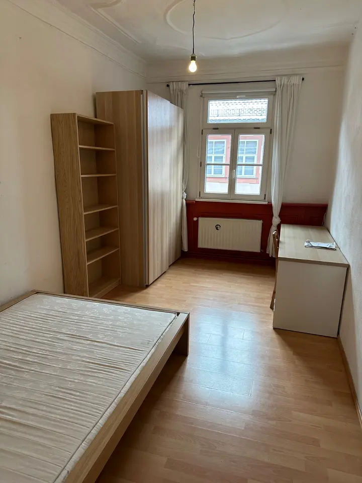 2 Zimmer Wohnung mit 42 m² in Erlangen – Bild 1