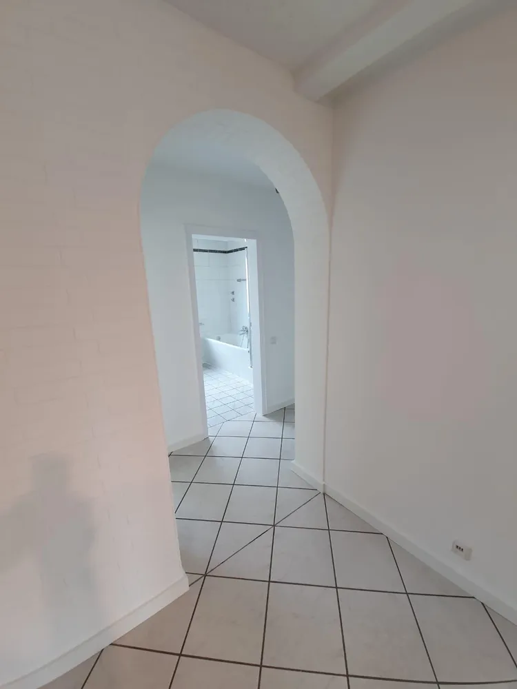 3 Zimmer Wohnung mit 105 m² in Duisburg – Bild 2