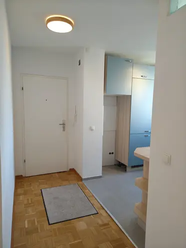 4 Zimmer Wohnung mit 80 m² in München – Bild 10