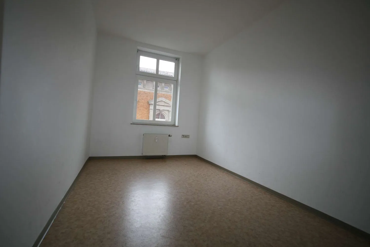 2 Zimmer Wohnung mit 58 m² in Meiningen – Bild 1