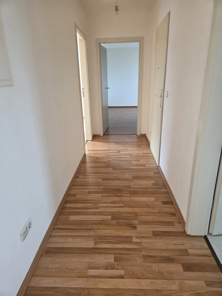 3 Zimmer Wohnung mit 80 m² in Weißenfels – Bild 11