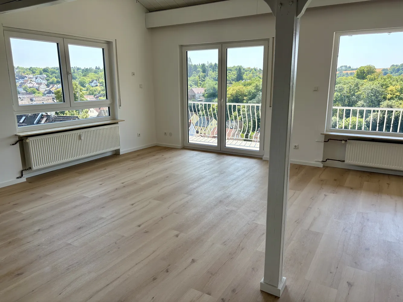 3 Zimmer Wohnung mit 110 m² in Wiesbaden – Bild 1