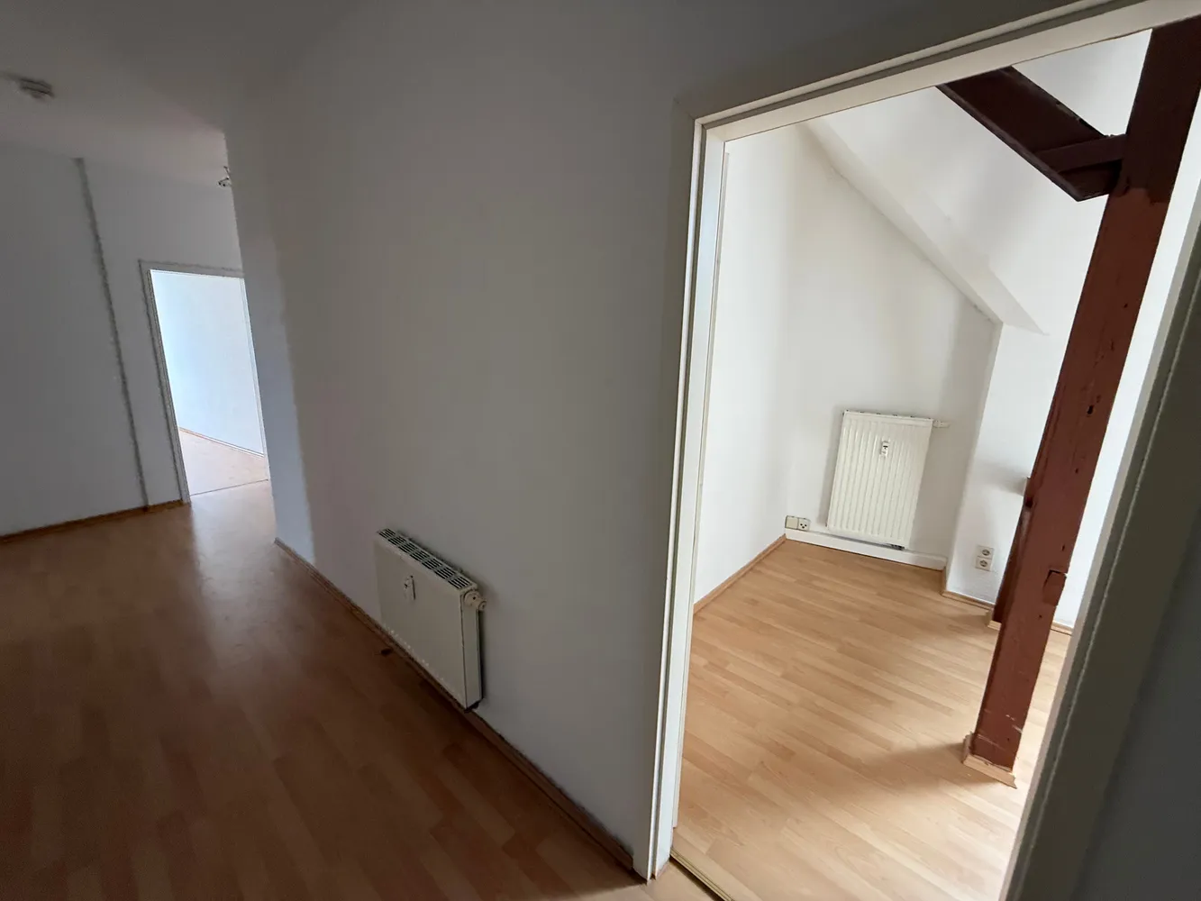 7 Zimmer Wohnung mit 130 m² in Chemnitz – Bild 4