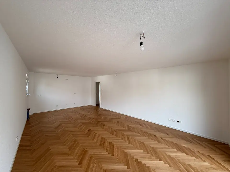 3 Zimmer Wohnung mit 89 m² in Bergisch Gladbach – Bild 2