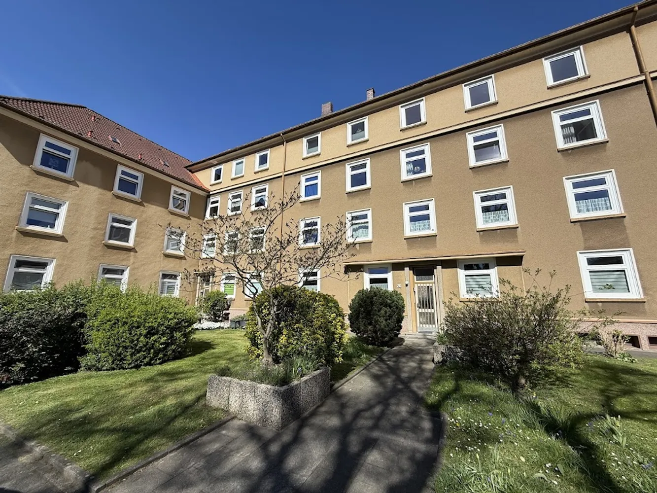 2 Zimmer Wohnung mit 68 m² in Essen – Bild 1