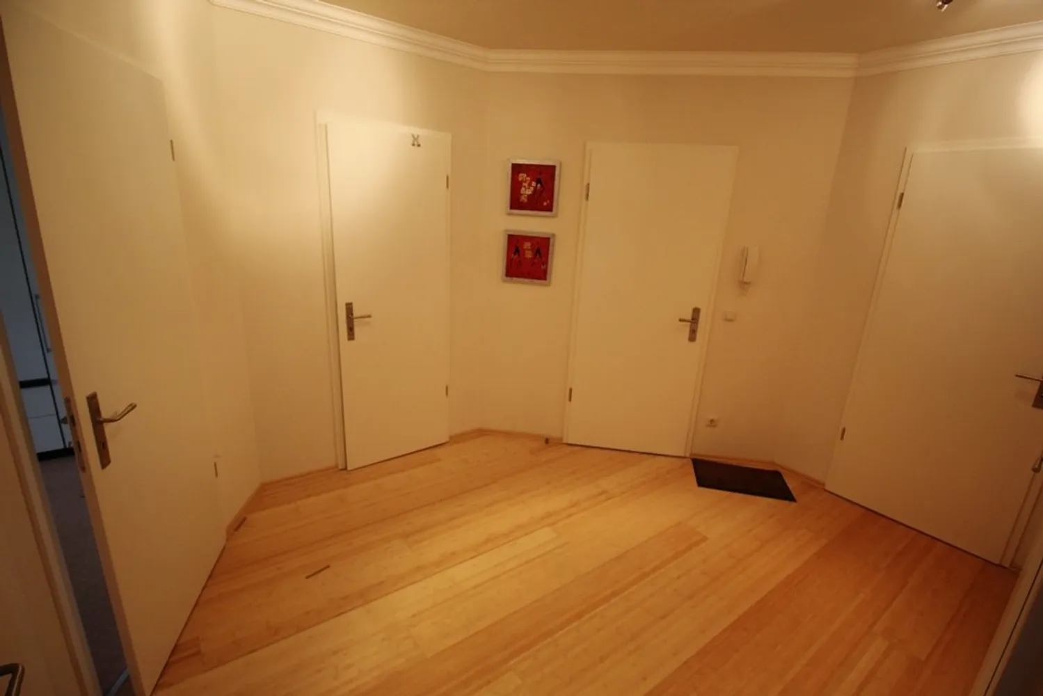 2 Zimmer Wohnung mit 74 m² in Schwerin – Bild 3