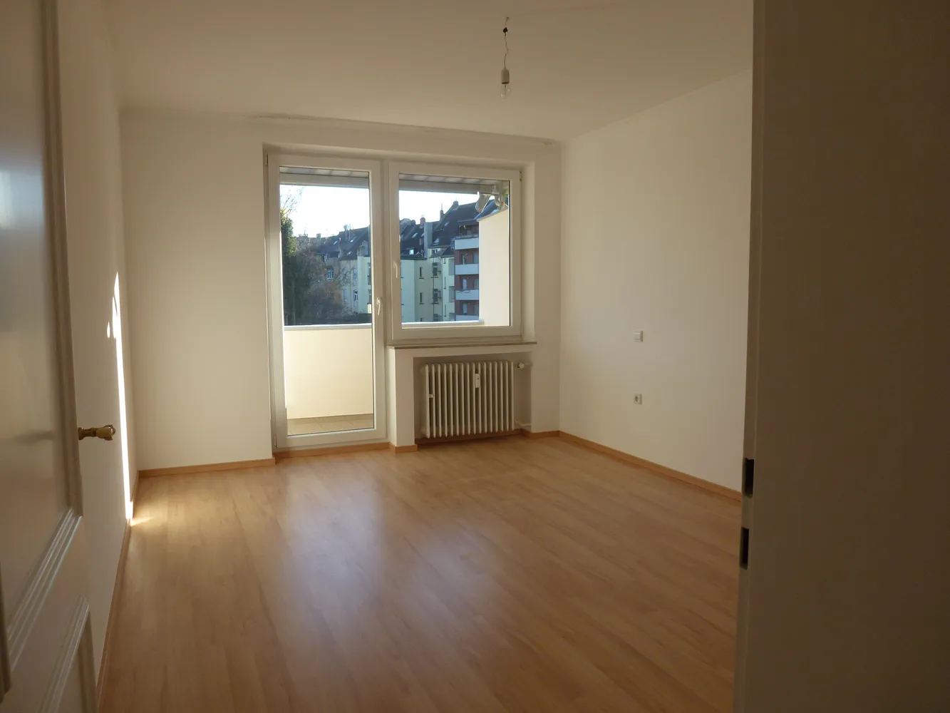 2 Zimmer Wohnung mit 60 m² in Düsseldorf – Bild 4
