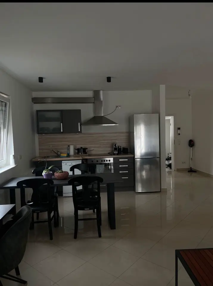 WG-Zimmer mit 60 m² in Langen – Bild 2