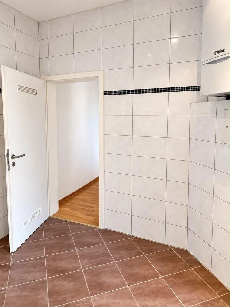 2 room apartment with 63 m² in Wiesbaden – Photo 3