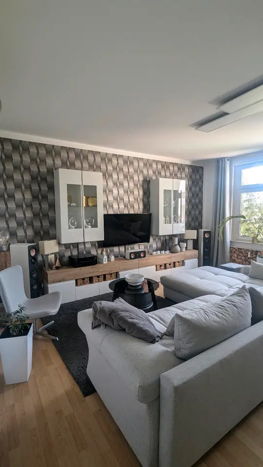 2 Zimmer Wohnung mit 72 m² in Crimmitschau – Bild 1