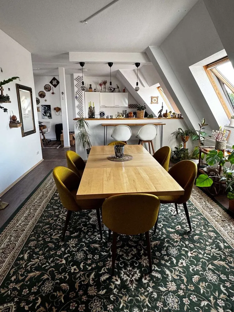 5 Zimmer Wohnung mit 145 m² in Duisburg – Bild 2
