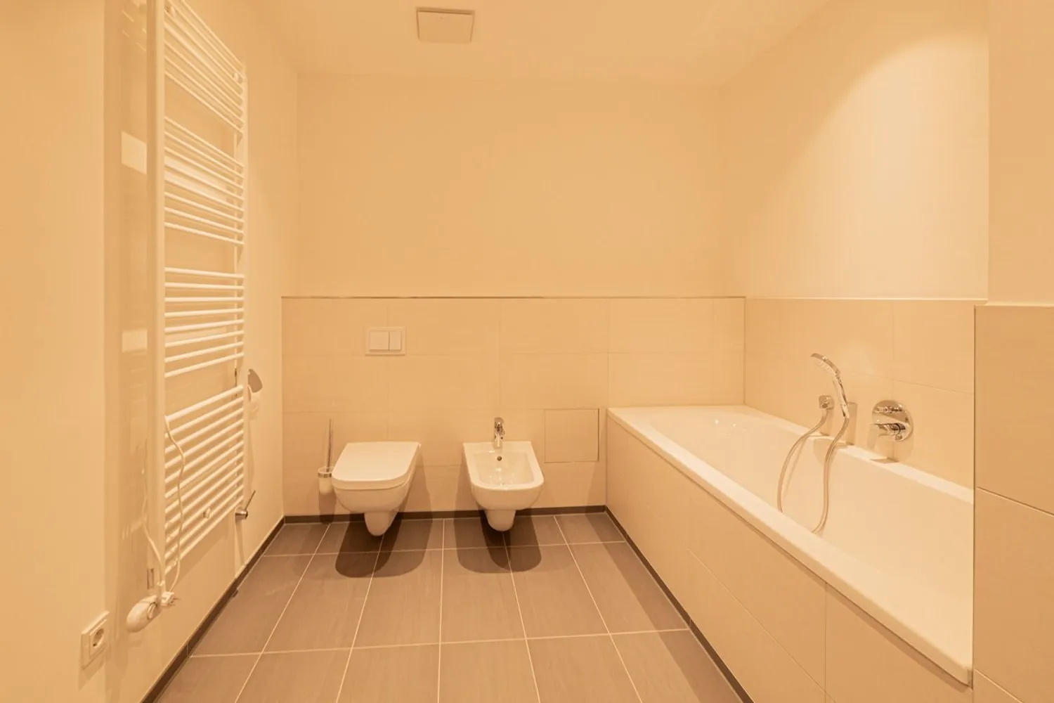 3 Zimmer Wohnung mit 125 m² in Dresden – Bild 3