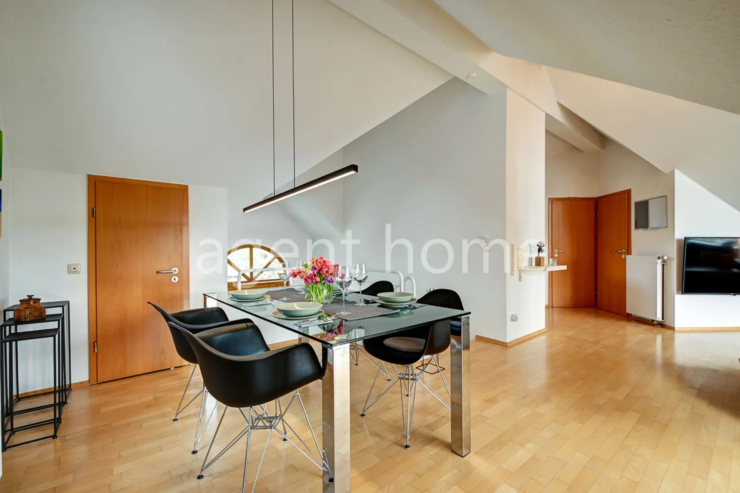3 Zimmer Wohnung mit 116 m² in Stuttgart – Bild 3