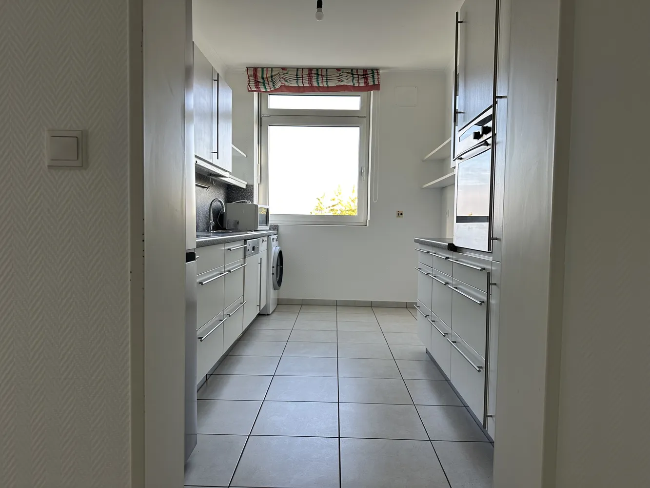 2 room apartment with 90 m² in Düsseldorf – Photo 9