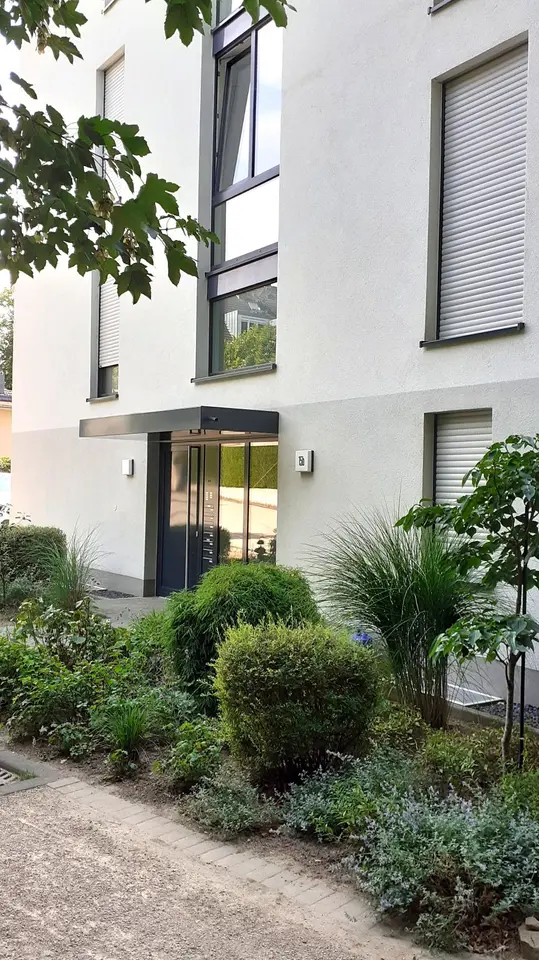 4 Zimmer Wohnung mit 103 m² in Solingen – Bild 1