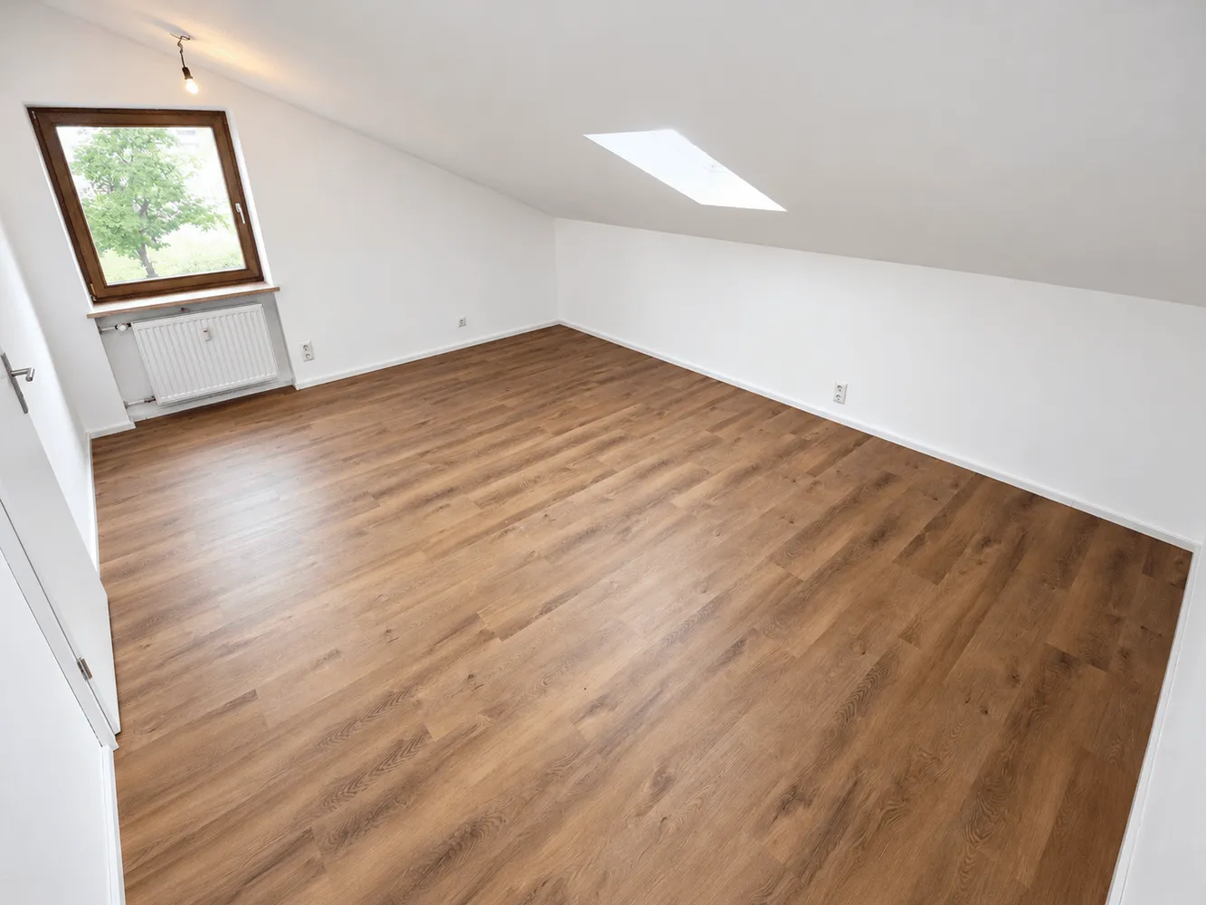 3 Zimmer Wohnung mit 125 m² in Landshut – Bild 1