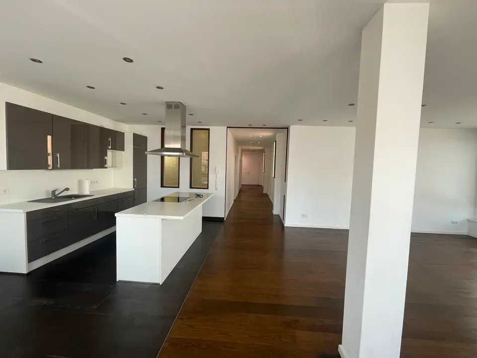 WG-Zimmer mit 148 m² in Stuttgart – Bild 4