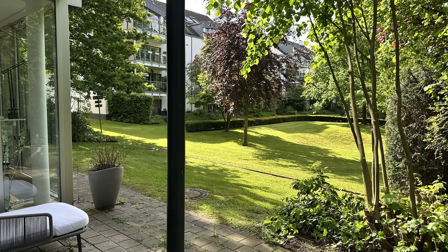 4 Zimmer Wohnung mit 146 m² in Düsseldorf – Bild 8