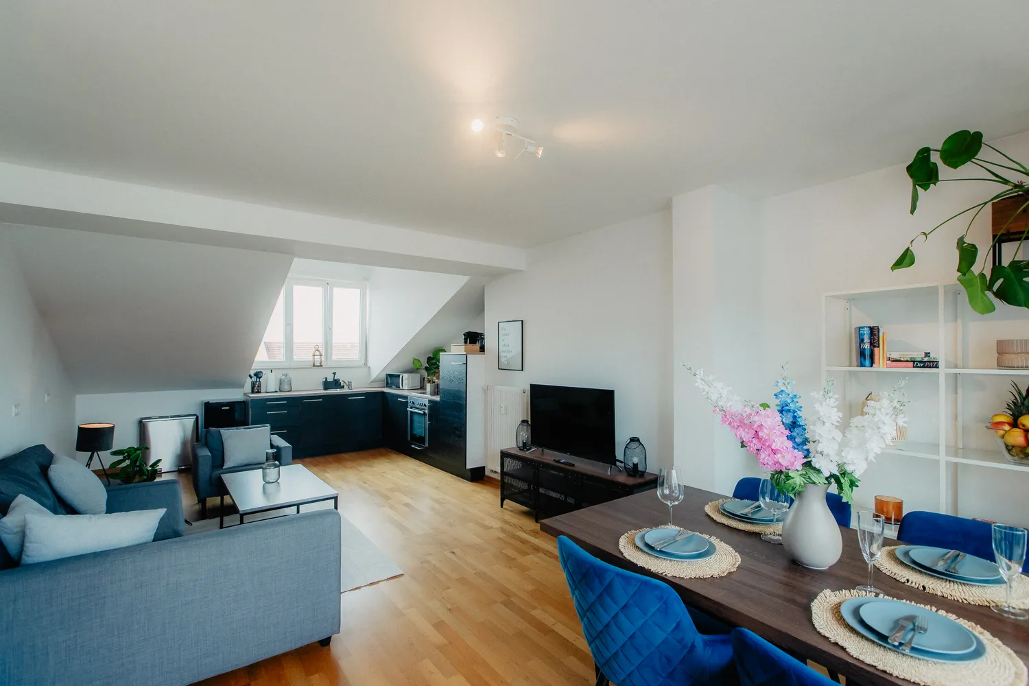 2 Zimmer Wohnung mit 75 m² in Leipzig – Bild 1
