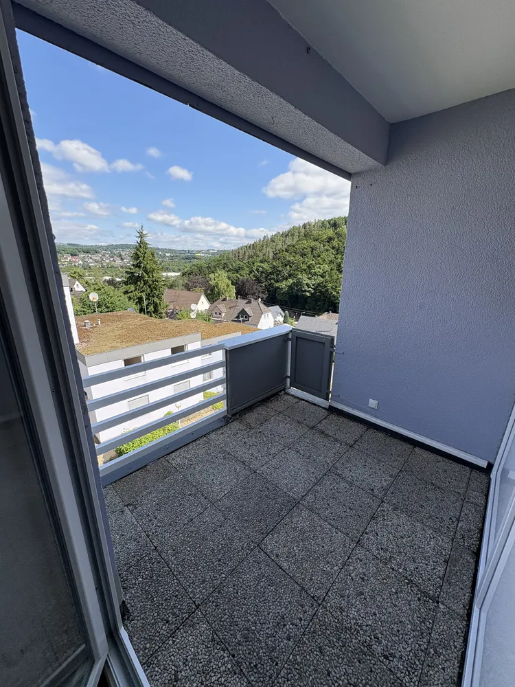 4 Zimmer Wohnung mit 85 m² in Siegen – Bild 2