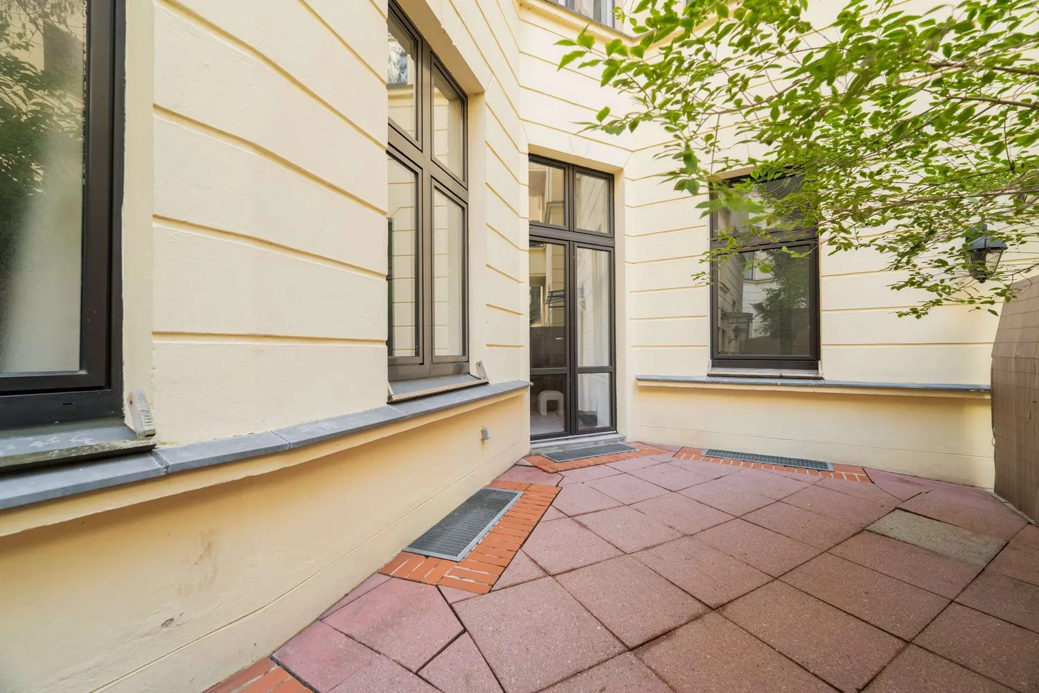 2 Zimmer Wohnung mit 67 m² in Berlin – Bild 8