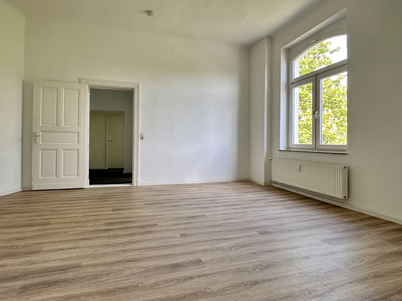 2 Zimmer Wohnung mit 52 m² in Magdeburg – Bild 2