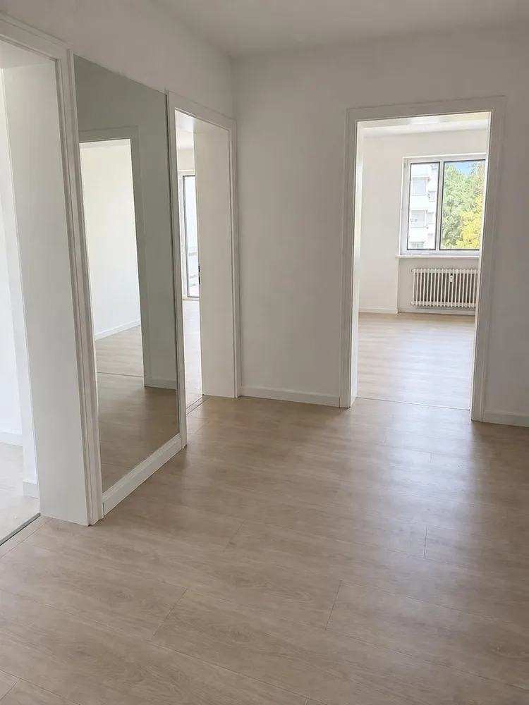 3 Zimmer Wohnung mit 80 m² in München – Bild 2