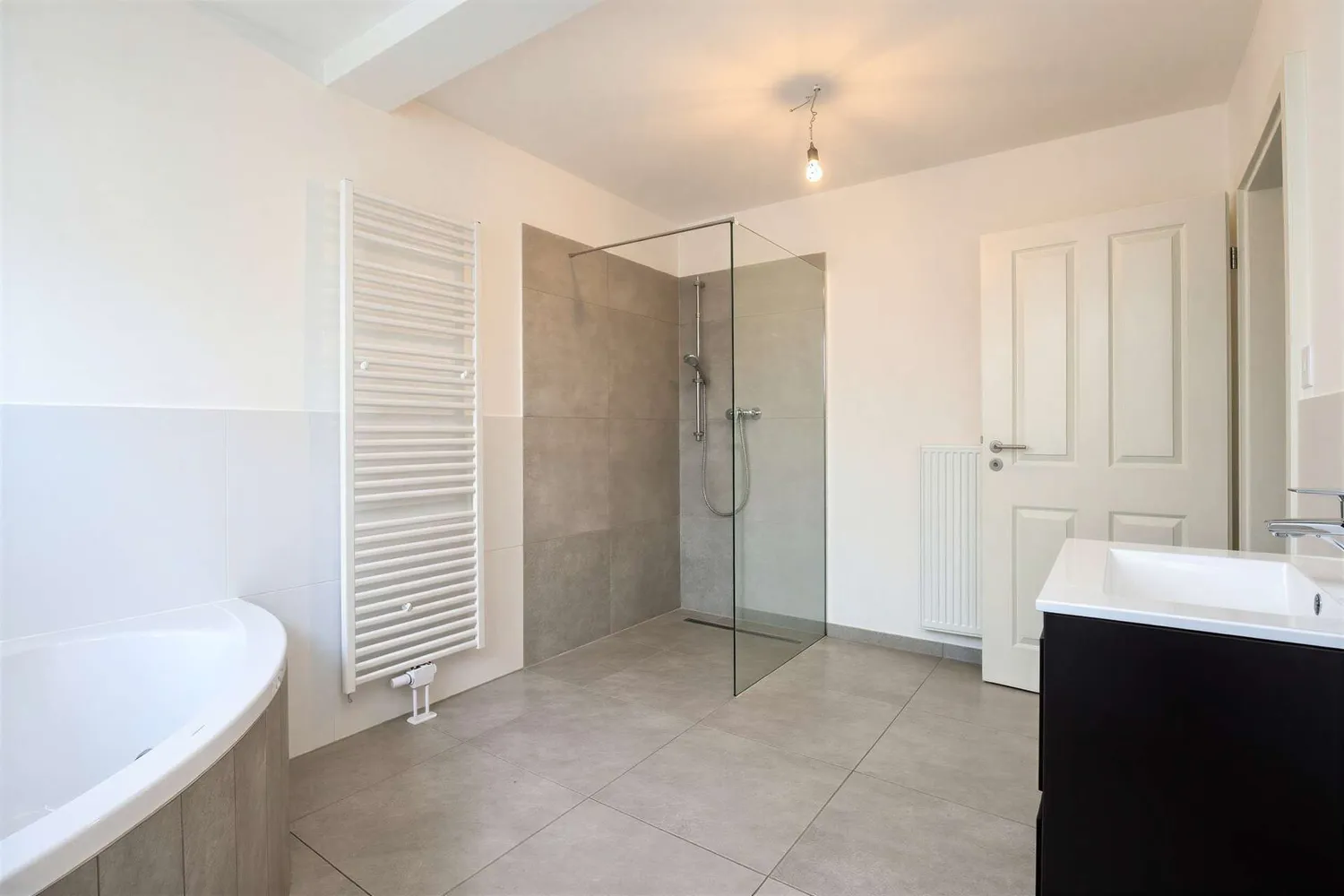 3 Zimmer Wohnung mit 102 m² in Bremen – Bild 4