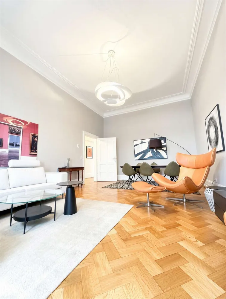 3 Zimmer Wohnung mit 116 m² in Frankfurt am Main – Bild 2