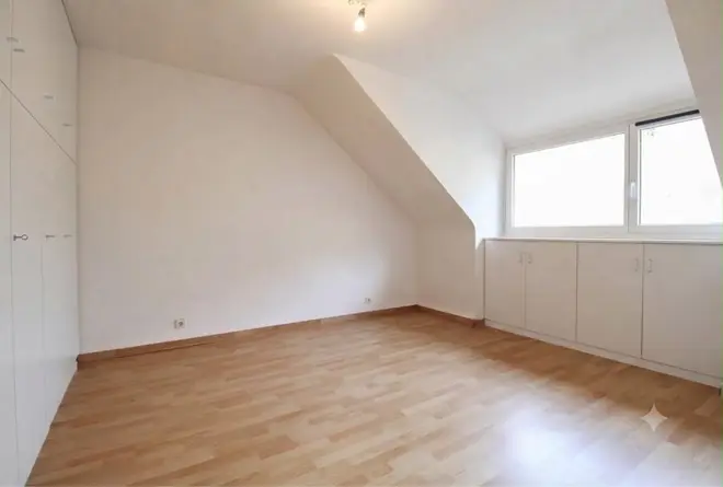 3 Zimmer Wohnung mit 74 m² in Stuttgart – Bild 3