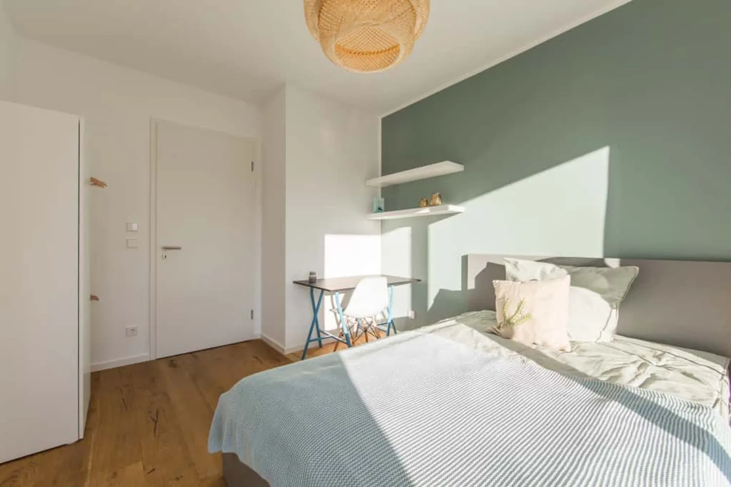 Shared room with 13 m² in Berlin – Photo 6