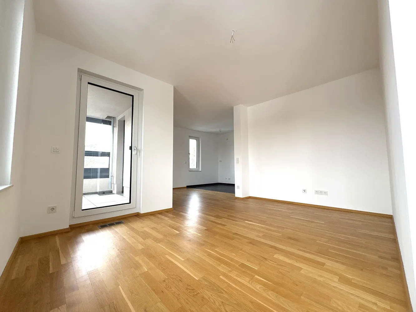 3 Zimmer Wohnung mit 80 m² in Erlangen – Bild 2