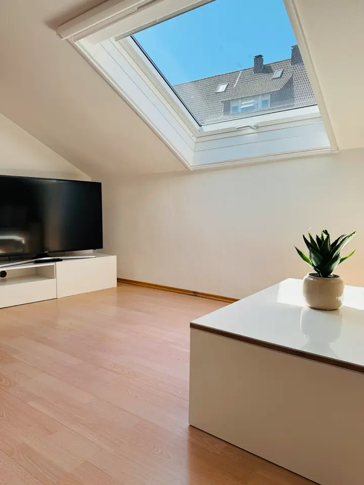 2 Zimmer Wohnung mit 65 m² in Siegen – Bild 2