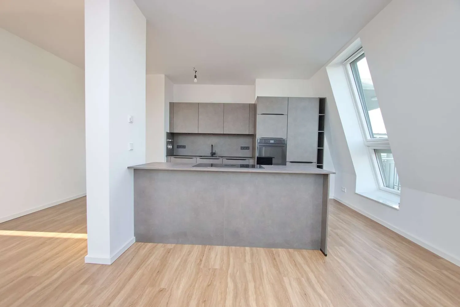4 Zimmer Wohnung mit 158 m² in Berlin – Bild 7