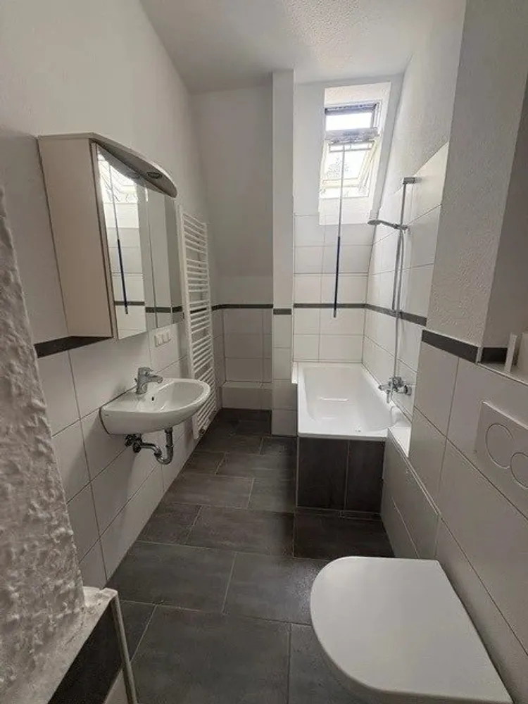 3 Zimmer Wohnung mit 64 m² in Frankfurt am Main – Bild 2