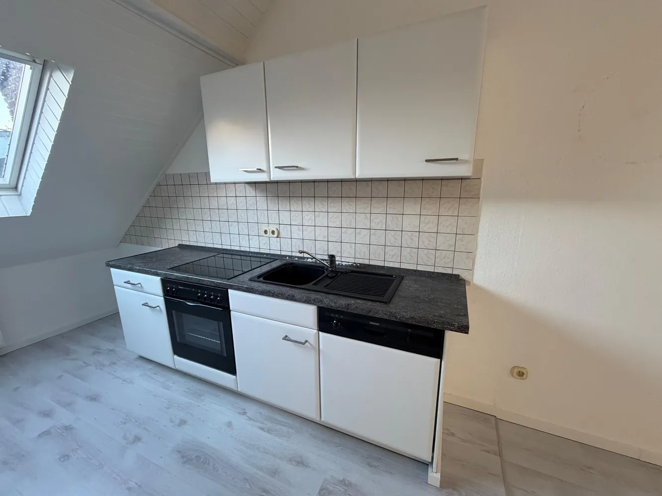 3 Zimmer Wohnung mit 75 m² in Nettetal – Bild 2