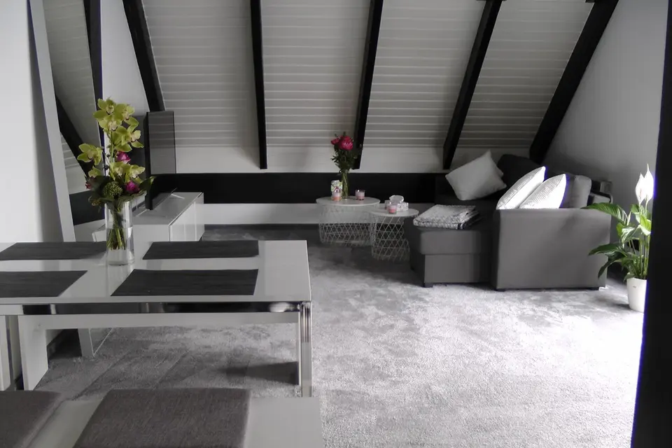 2 Zimmer Wohnung mit 59 m² in Krefeld – Bild 1